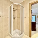 Portimao Riverview 2 With Pool By Homing Strand Praia da Rocha