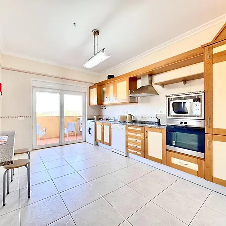 Apartamento Portimão Riverview 2 With Pool By Homing *