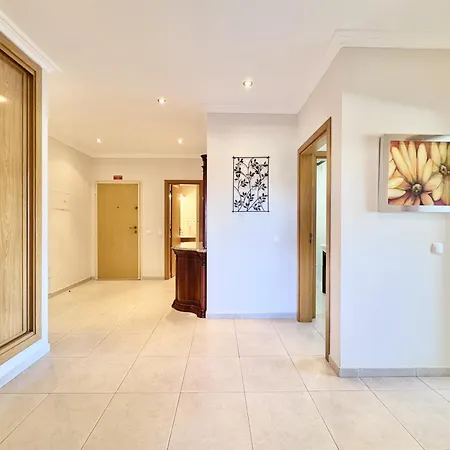 Riverview 2 With Pool By Homing Apartamento *