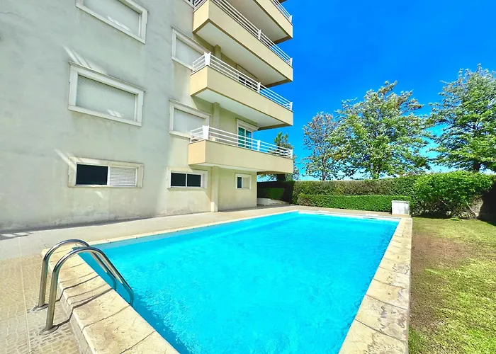 Apartament Portimao Riverview 2 With Pool By Homing