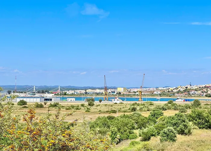 Portimao Riverview 2 With Pool By Homing Apartament *