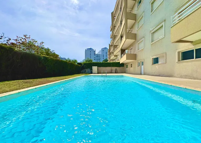 Apartament Portimao Riverview 2 With Pool By Homing Praia da Rocha